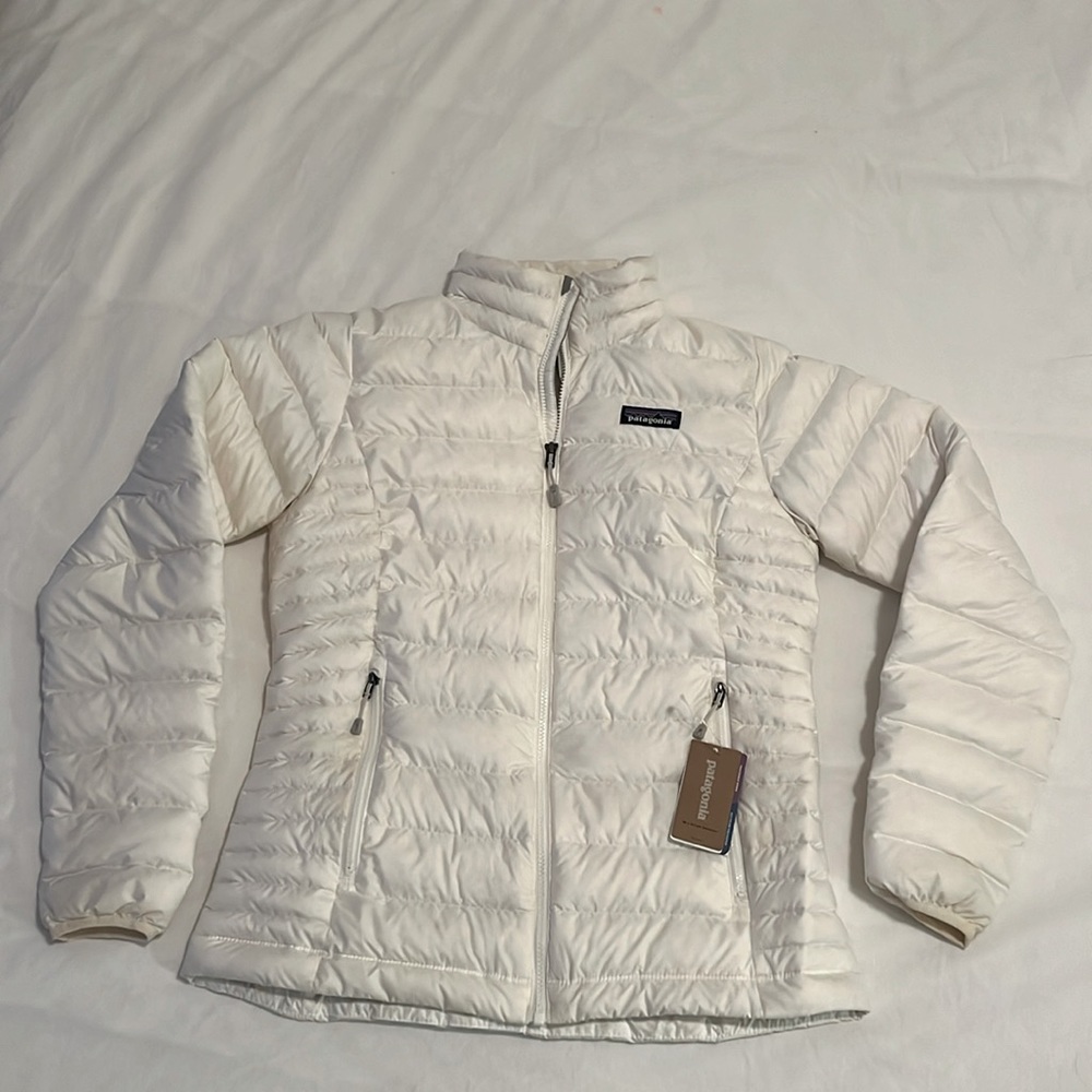 Patagonia woman’s down sweater - XS - new with tags